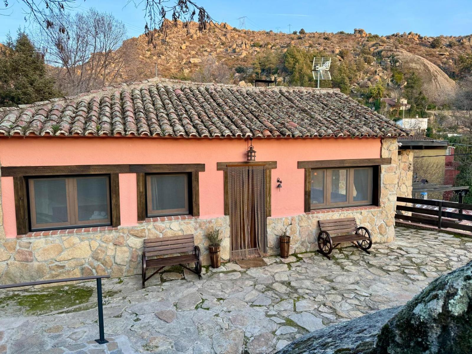 El Secreto Del Arroyo Holiday home Avila